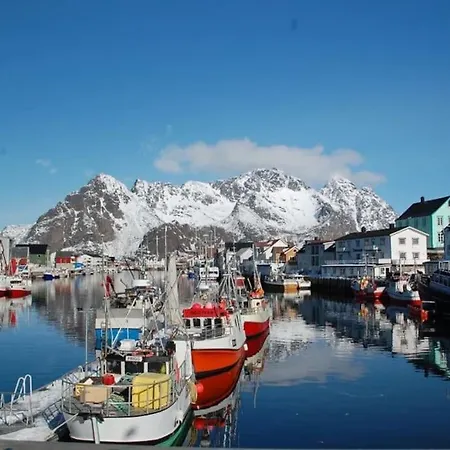 Seafront Apartment Henningsvaer